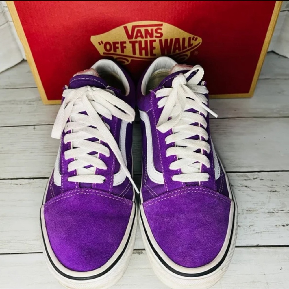 VANS Dewberry purple size 8